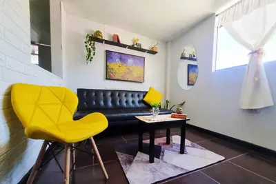 Image de Departamento Moderno y Acogedor a 2 Minutos de la Plaza de Armas