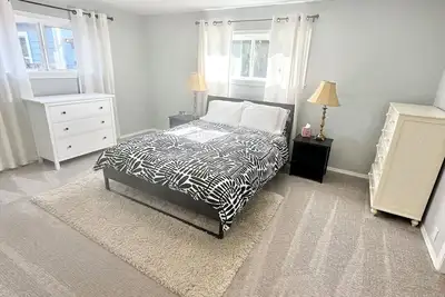Image de Tranquil 4-bedroom house with WiFi close to SeaTac