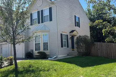Image de Charming 4-bedroom townhome with WiFi and Ac in lovely Odenton.