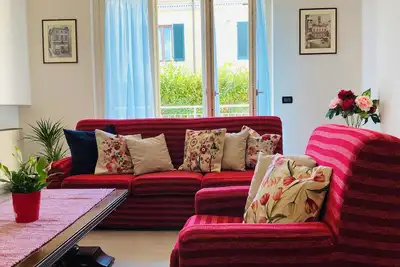 Image de Five minutes from the beautiful walls, apartment with private parking space