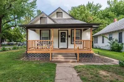 Image de Beautiful 2 Bed 1 Bath home near College Hill