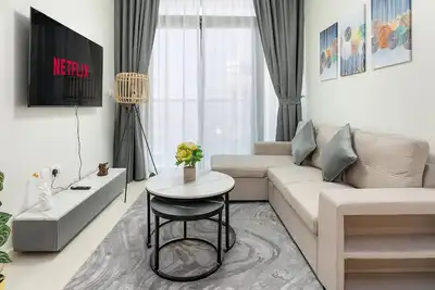 Image de 2-bedroom apartment in charming Dubai with WiFi, fitness room, Ac