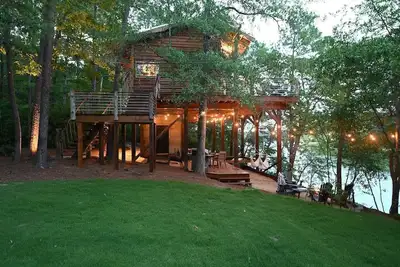 Image de The Treehouse at Lakeside Pointe