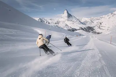 Image de Overlooking the valley of Zermatt and ecstatic views of the Matterhorn