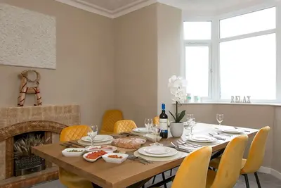 Image de Llys Owain, comfortable Cottage - Pass the Keys