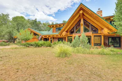 Image de Scenic Payson Cabin! Fireplace + Wraparound Patio