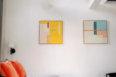 Image de Tiny Home with Loft, Wi-Fi + Free Parking!