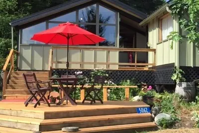 Image de 3br Weaver's Cottage on Peaceful Guemes Island