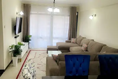 Image de 10 min 4 bedroom apartment to the cbd