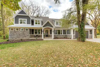 Image de 6 Bed/4. 5 Bath Lux Chic Farmhouse With Outdoor Firepit