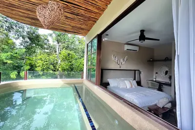 Image de Romantic Boutique-style 1 bedroom Jungle View Private Pool