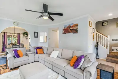 Image de Tranquil Oasis Retreat - 5 min to McConnel Airforce Base