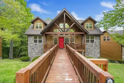 Image de 3 min to Sdc! * 8 Beds/6 Bath * Game Room* No Steps*