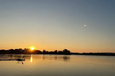 Image de Avon Oasis - 3 Bedroom + Den Lakehouse 5 mins to St. Johns & St. Bens