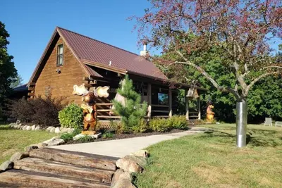 Image de 3 Br Cabin on 80 Acres with Hiking, Atv, Horse Trails WiFi, Ac, Fishing Pond