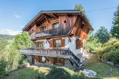 Image de Charmant chalet Rochebrune proche pistes et centre