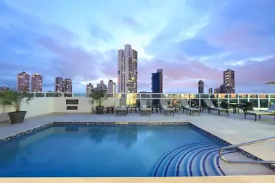 Image de 2 Spacious Units, Ready for Family Stay, Outdoor Swimming Pool, Free Parking