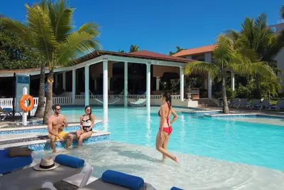 Image de Romantic, All Inclusive Promo Ending 9/30/24. Can Make Reservation Till 4/1/25