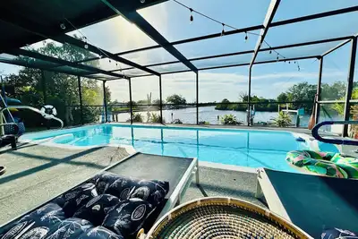 Image de Anclote Oasis - Tarpon Springs - Waterfront Sunsets & Private Pool