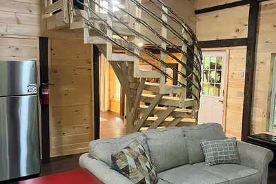 Image de Fall Discounted Rate: Natural Bridge Cabin Stay