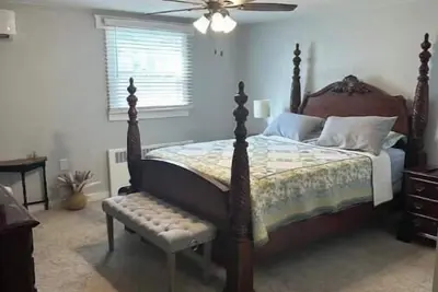 Image de Charming 2-bedroom apartment with Ac, WiFi in tranquil Drexel Hill