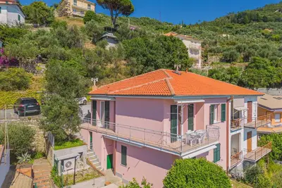 Image de Bel appartement pour 4 personnes avec Wifi, Tv, balcon et parking