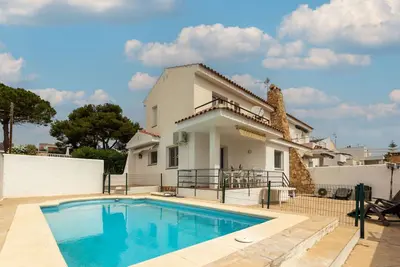 Maison de vacances privée avec Wifi, piscine privée, climatisation, Tv, patio, parking