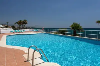 Image de Confortable appartement pour 4 personnes avec climatisation, Wifi, piscine, Tv et terrasse