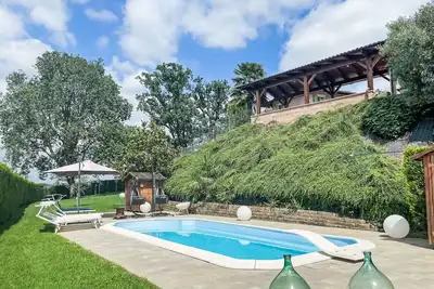 Image de Agréable appartement avec climatisation, Wifi, piscine, terrasse, animaux admis et vue panoramique