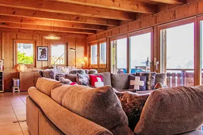 Image de Merveilleuse maison de vacances privée pour 8 personnes avec Wifi, Tv et terrasse