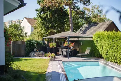 Image de Magnifique maison de vacances privée avec piscine privée, Wifi, Tv, patio et parking