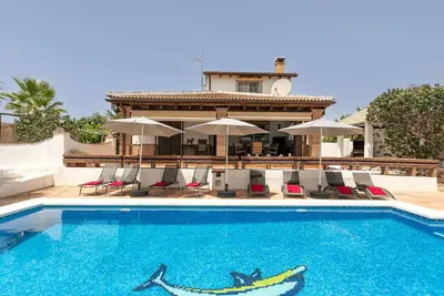 Image de Maison de vacances privée avec climatisation, piscine privée, Wifi, Tv, patio, vue panoramique