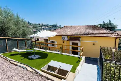 Image de Magnifique maison de vacances privée pour 4 personnes avec climatisation, Wifi et animaux admis