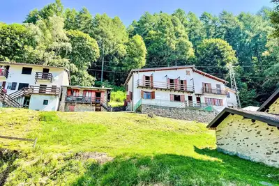 Image de Magnifique maison de vacances privée pour 6 personnes avec patio, animaux admis et parking