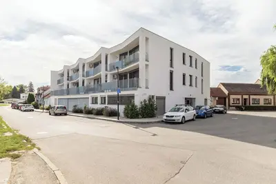 Image de Fully equipped apartments with Terraces, Free garage parking, Netflix & Ac - by Apartmány Šlapanice cz
