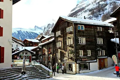 Image de Luxurious Living with the views to the Matterhorn