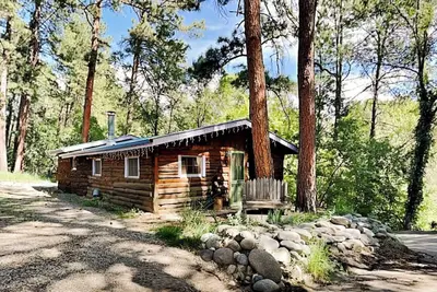 Image de Riverfront! Cozy + Fantastic Midtown Location