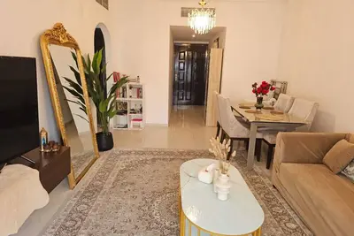 Image de Full Sea view SemiParisian Style in a vibrant area