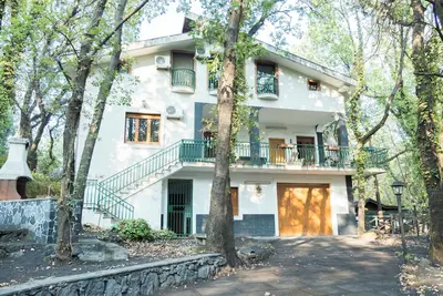 Image de Casa Vacanza Immersa nel Bosco del Parco Dell'etna, ideale per Famiglie e Amici