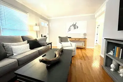 Image de Coastal meets country in this 3-bedroom house Lexington with Ac, WiFi