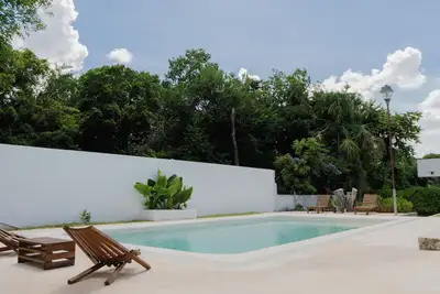 Image de House with Large Pool, Ideal for Exploring Merida and Surroundings