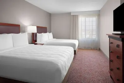 Image de Homey Suite with Full Kitchen and Separate Living Areas - Bbq, Breakfast