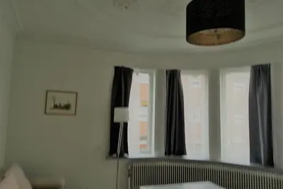 Image de Central Apartment adj Train Station. Fully furnished fully equipped.