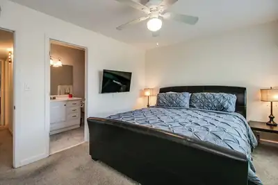 Image de 2 Bedrm Condo in Heart of Old Town