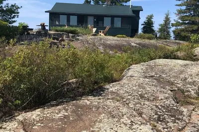 Image de Tiny Island with Cozy Cottage and Great Views!