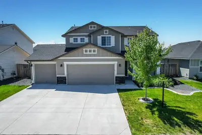 Image de 4 bedroom Nampa 83687, Extended Stays, Crews, Family