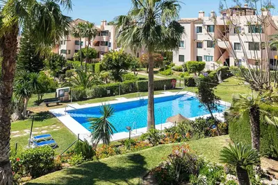 Image de Apparttement dàngle de 3 chambres, El Manantial, Elviria, Espagne.