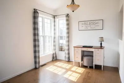 Image de Bright Spacious 5-bedroom house in wonderful Cody with Ac & WiFi