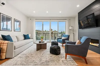 Alpine Hideaway | Foosball | Fireplace | Central