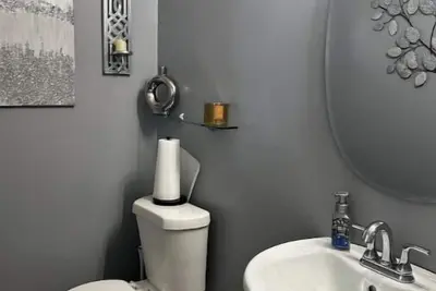 Image de Your home away from home.